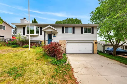 919 Squire, West Bend, WI 53090