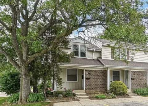 6216 W College, Greendale, WI 53129