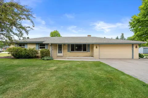 3028 Valley Frg, Racine, WI 53404
