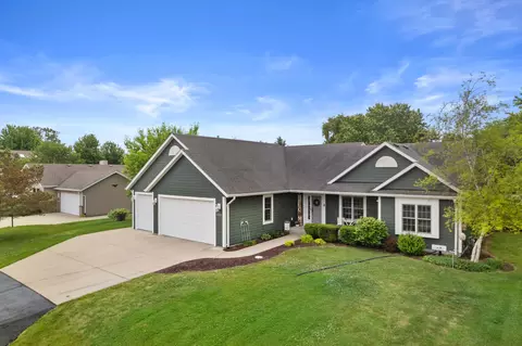 2525 Antoinette, Racine, WI 53402