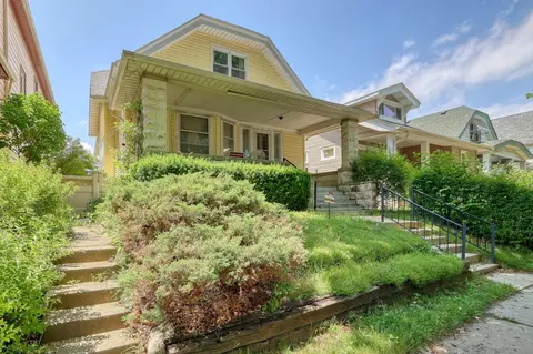 1251 S 30th, Milwaukee, WI 53215