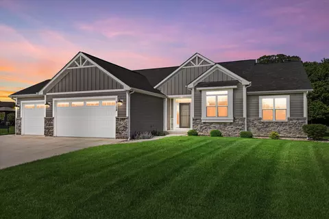 9154 Creekside, Pleasant Prairie, WI 53158