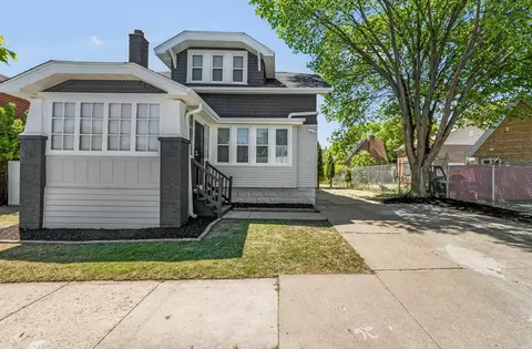 5615 W Burleigh, Milwaukee, WI 53210