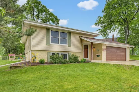 12405 W Crawford, New Berlin, WI 53151