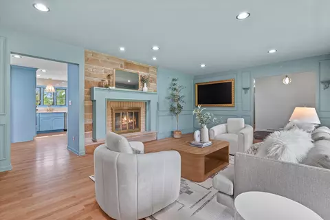 7300 S 92nd, Franklin, WI 53132