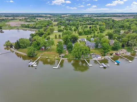 24315 Fairway, Dover, WI 53139