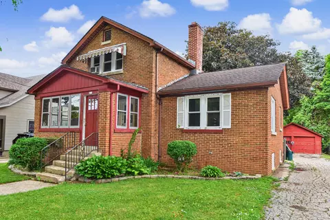 200 Schemmer, Burlington, WI 53105