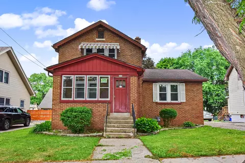 200 Schemmer, Burlington, WI 53105