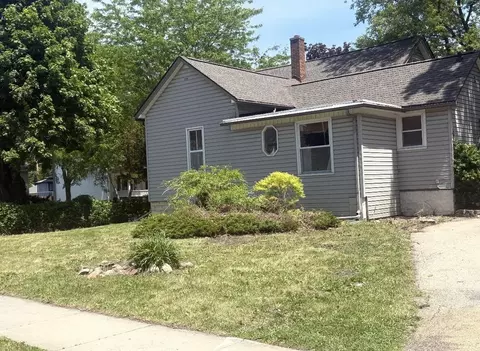 72 E 12th, Fond Du Lac, WI 54935