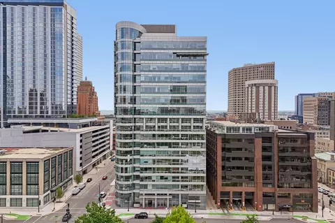 545 E Wls #1000, Milwaukee, WI 53202