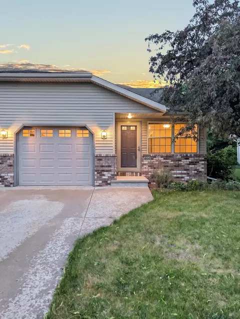 468 Pine Tree #468, Fond Du Lac, WI 54935