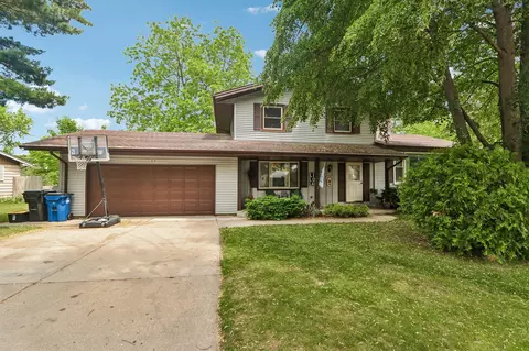 1419 Crabapple, Racine, WI 53405