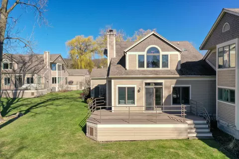 w304n2356 N Westwind #6A, Delafield, WI 53072