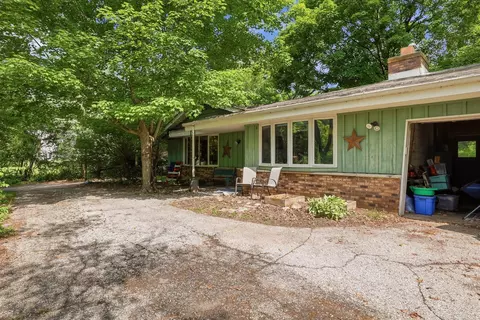 s85w30520 Stoneridge, Mukwonago, WI 53149