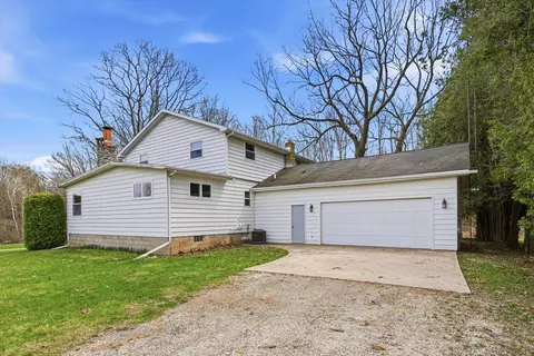 5585 Sunny Slope, Egg Harbor, WI 54209