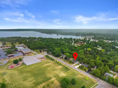 353 Tower, Pewaukee, WI 53072