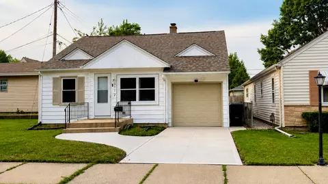 3012 Dwight, Racine, WI 53403