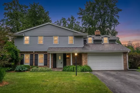 21565 Ann Rita, Brookfield, WI 53045