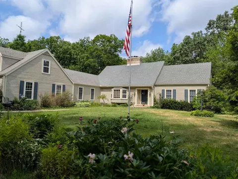 n6641 Woodfield Lane, Lake Mills, WI 53551