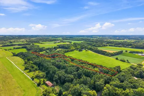 1787 Strawberry, Cottage Grove, WI 53531