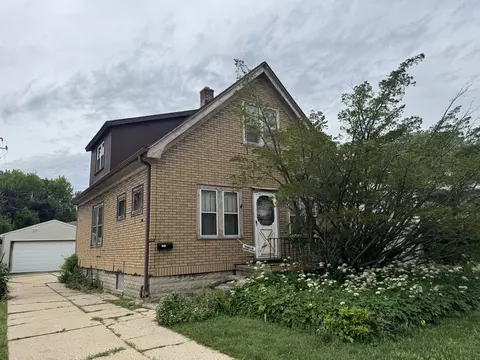 8525 W Lincoln, West Allis, WI 53227