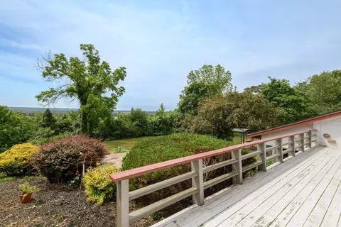 w215n5353 Ada, Menomonee Falls, WI 53051