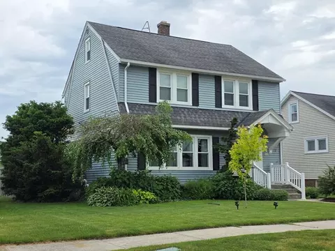 1719 Arizona, Sheboygan, WI 53081
