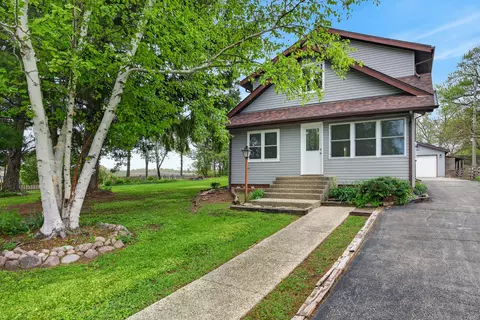 11907 254th, Trevor, WI 53179