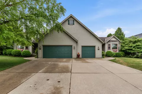 2091-2093 Cherokee, Grafton, WI 53024