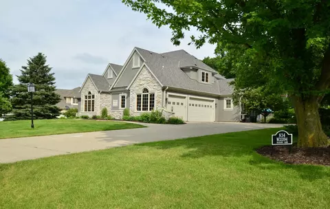 n34w33394 Hickory, Nashotah, WI 53058