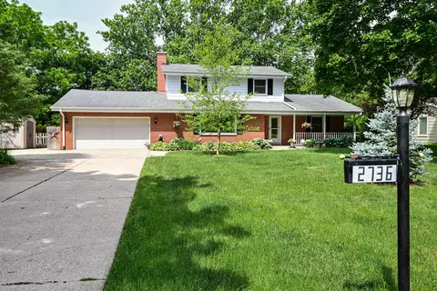 2736 Shamrock, Mount Pleasant, WI 53406