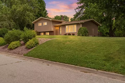 205 E Third, Holmen, WI 54636