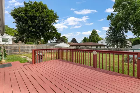 Exterior - 218 E Washington, Slinger, WI 53086 photo 6 of 10