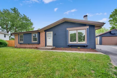 2905 Lake Vis, Racine, WI 53402
