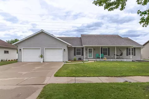 1500 Cliffview, Onalaska, WI 54650