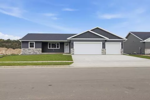 1463 Iris, Holmen, WI 54636