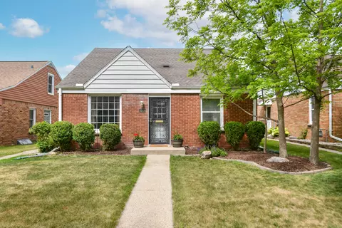 3249 N 79th, Milwaukee, WI 53222