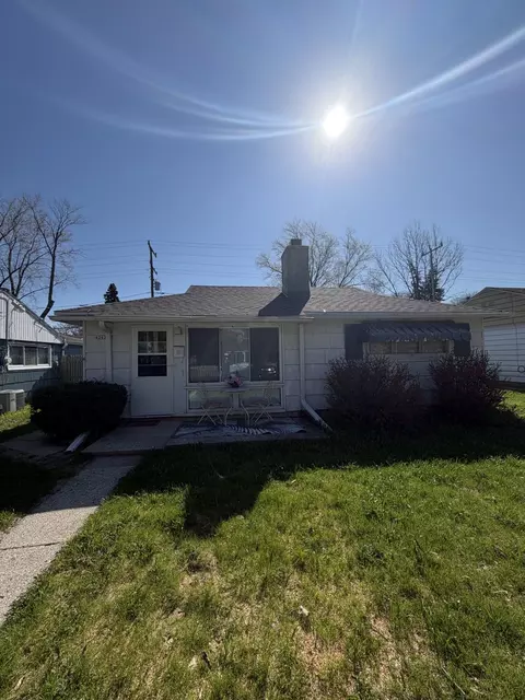 4262 N 42nd, Milwaukee, WI 53216
