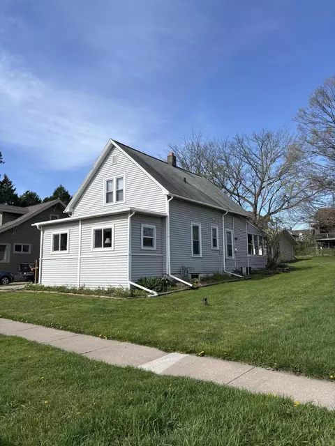 316 N Rock, Viroqua, WI 54665