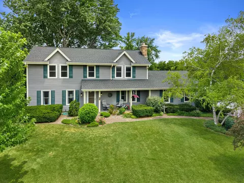 s67w32648 Ashton, Mukwonago, WI 53149