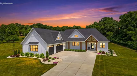 3864 Hickory Hl, Hubertus, WI 53033