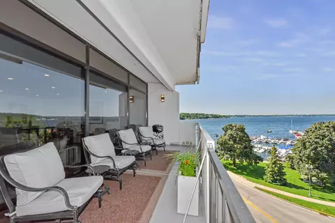 101 Broad #502, Lake Geneva, WI 53147