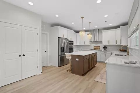 Kitchen - 2732 Harbor, Delavan, WI 53115 photo 2 of 5