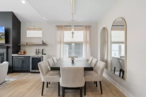 Dining - 2732 Harbor, Delavan, WI 53115 photo 2 of 4