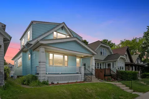 1945-1947 S 68th, West Allis, WI 53219