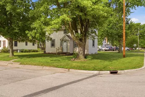 2737 Hamilton, La Crosse, WI 54603
