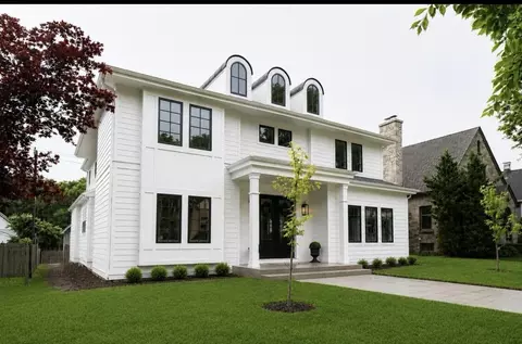4840 N Larkin, Whitefish Bay, WI 53217