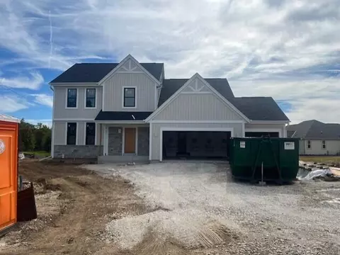 w251n2464 Valleyview, Pewaukee, WI 53072