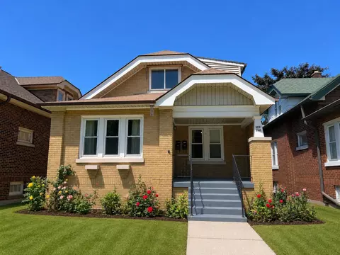 3017 S 6th #3019, Milwaukee, WI 53215