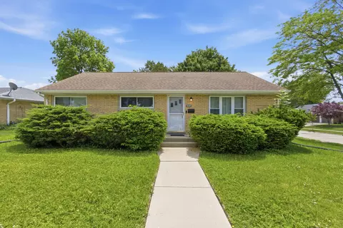 3851 Elser, Cudahy, WI 53110